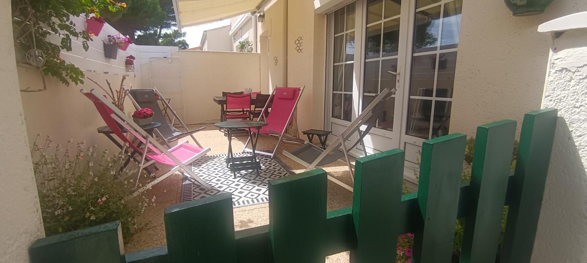 Le Pirate Lazor - Les Sables Vignier Villa Exteriör bild